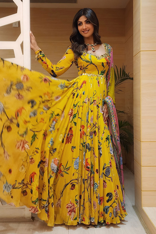 Shilpa Shetty in Marni – Mahima Mahajan - Main Image