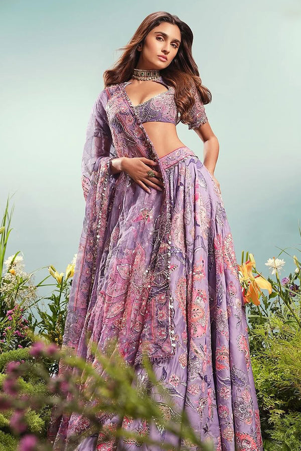 Alaviaa Jaaferi in Ruhi
