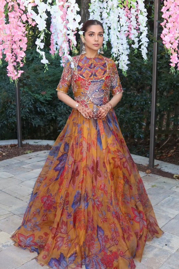 Samiksha Pendekar in Liba