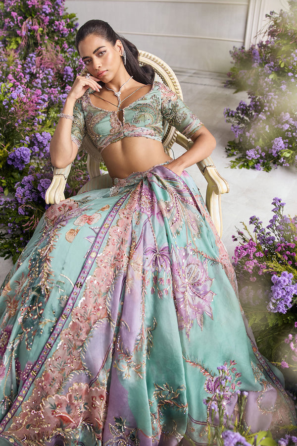 Niara Heavy Hand Embroidered Lehenga Set