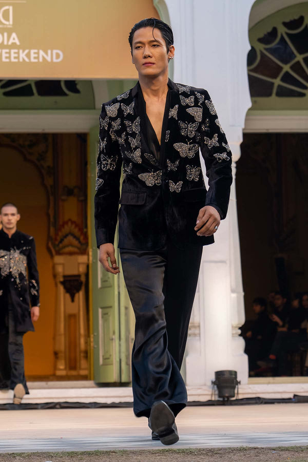 Vihaan Tuxedo Set