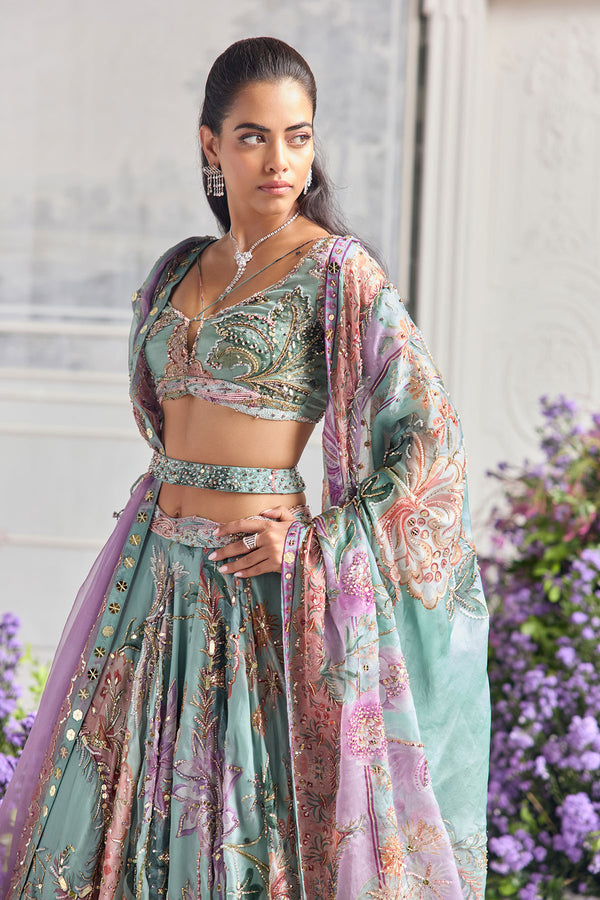 Niara Heavy Hand Embroidered Lehenga Set With Belt