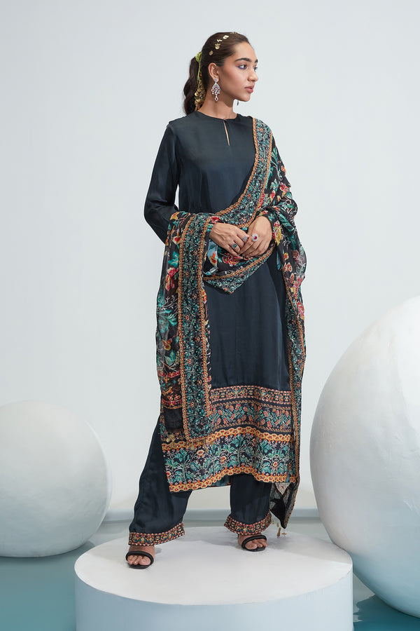 Zainab Kurta Set