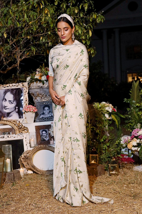 Jade Printed Saree With Peticoat